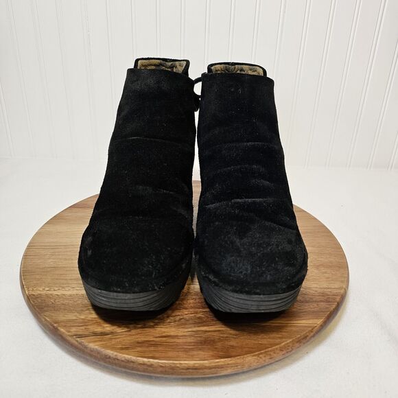 FLY London Yama Suede Wedge Ankle Boots Black Size 39 Tie back closure booties - Picture 2 of 7